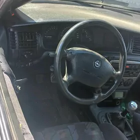 Opel Vectra 1998