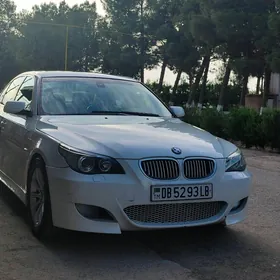 BMW E60 2005