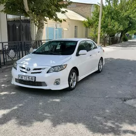 Toyota Corolla 2011