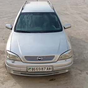 Opel Astra 2000