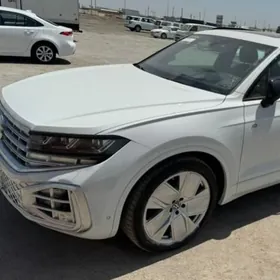 Volkswagen Touareg 2024