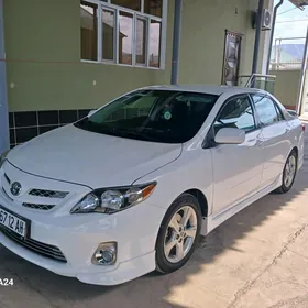 Toyota Corolla 2011