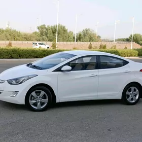 Hyundai Elantra 2012