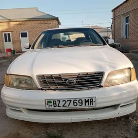 Nissan Maxima 1995