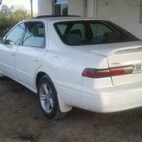 Toyota Camry 1998