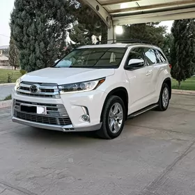 Toyota Highlander 2018