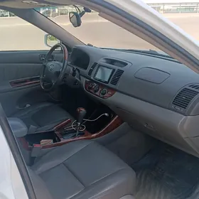 Toyota Camry 2003