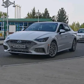 Hyundai Sonata 2021