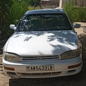 Toyota Camry 1994