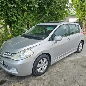 Nissan Versa 2010