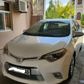 Toyota Corolla 2015