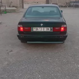 BMW 525 1993