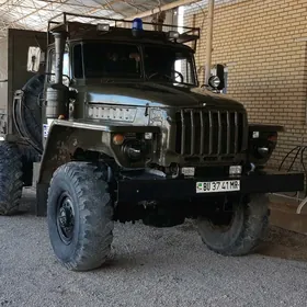 Ural 4320 1980