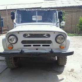 UAZ 469 1987