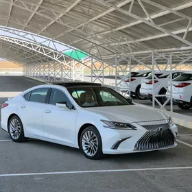 Lexus ES 350 2019