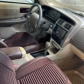 Toyota Avalon 1999