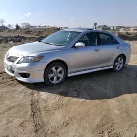 Toyota Camry 2010