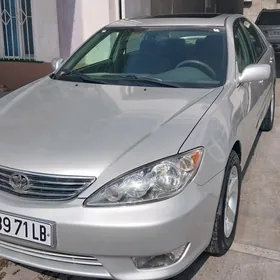 Toyota Camry 2005