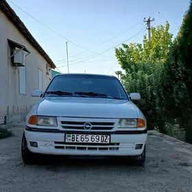 Opel Astra 1992