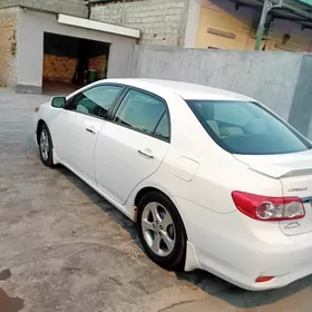 Toyota Corolla 2011