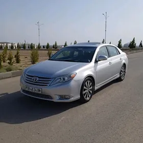 Toyota Avalon 2011