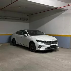 Kia Cadenza 2020