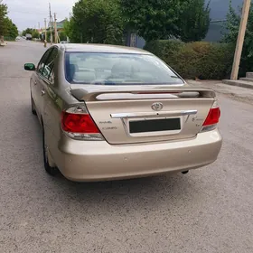 Toyota Camry 2005