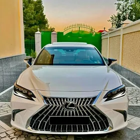 Lexus ES 350 2023