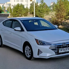 Hyundai Elantra 2019