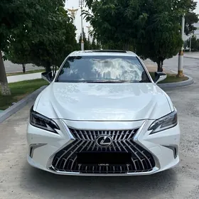 Lexus ES 350 2019