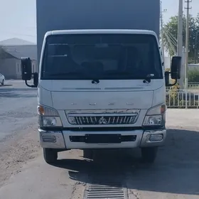 Mitsubishi Canter 2023