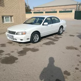 Nissan Cefiro 1996