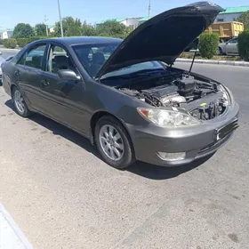 Toyota Camry 2003