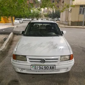 Opel Astra 1993