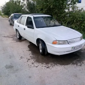 Daewoo Nexia 1995