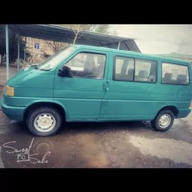 Volkswagen Transporter 1990