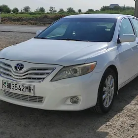 Toyota Camry 2011