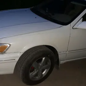 Toyota Camry 1999