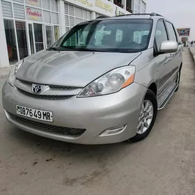 Toyota Sienna 2006