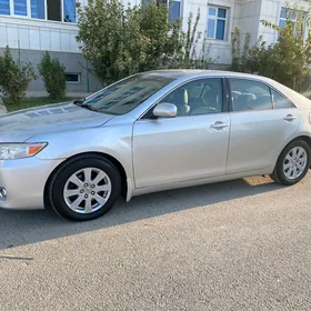 Toyota Camry 2010