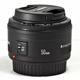 Canon  50mm f1.8