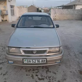 Opel Vectra 1990