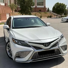 Toyota Camry 2023