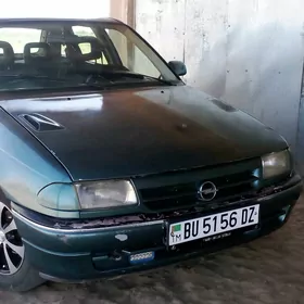 Opel Astra 1993