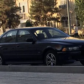 BMW E39 1998