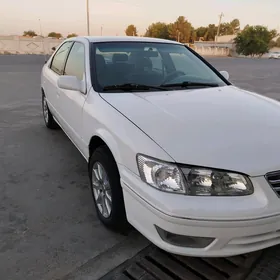 Toyota Camry 2001