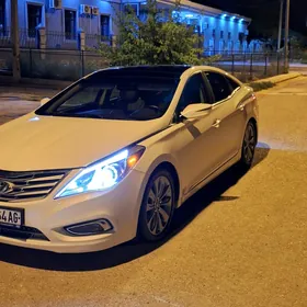 Hyundai Azera 2013