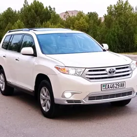 Toyota Highlander 2011