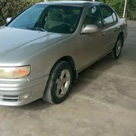 Nissan Cefiro 1996