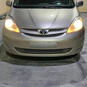 Toyota Sienna 2009